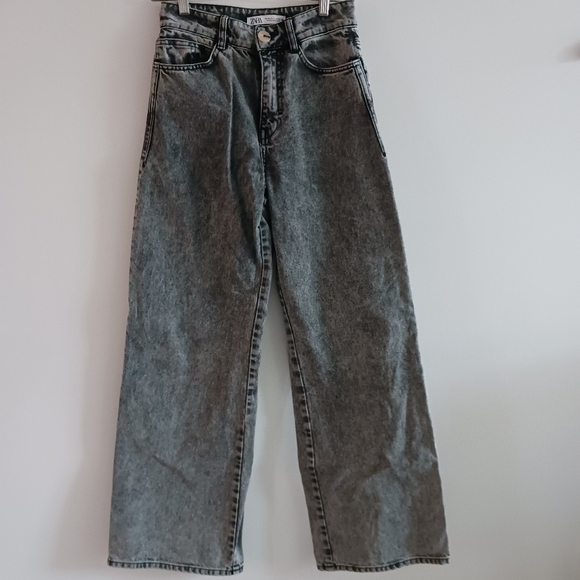 Zara Denim - Zara high rise wide leg full leg jeans